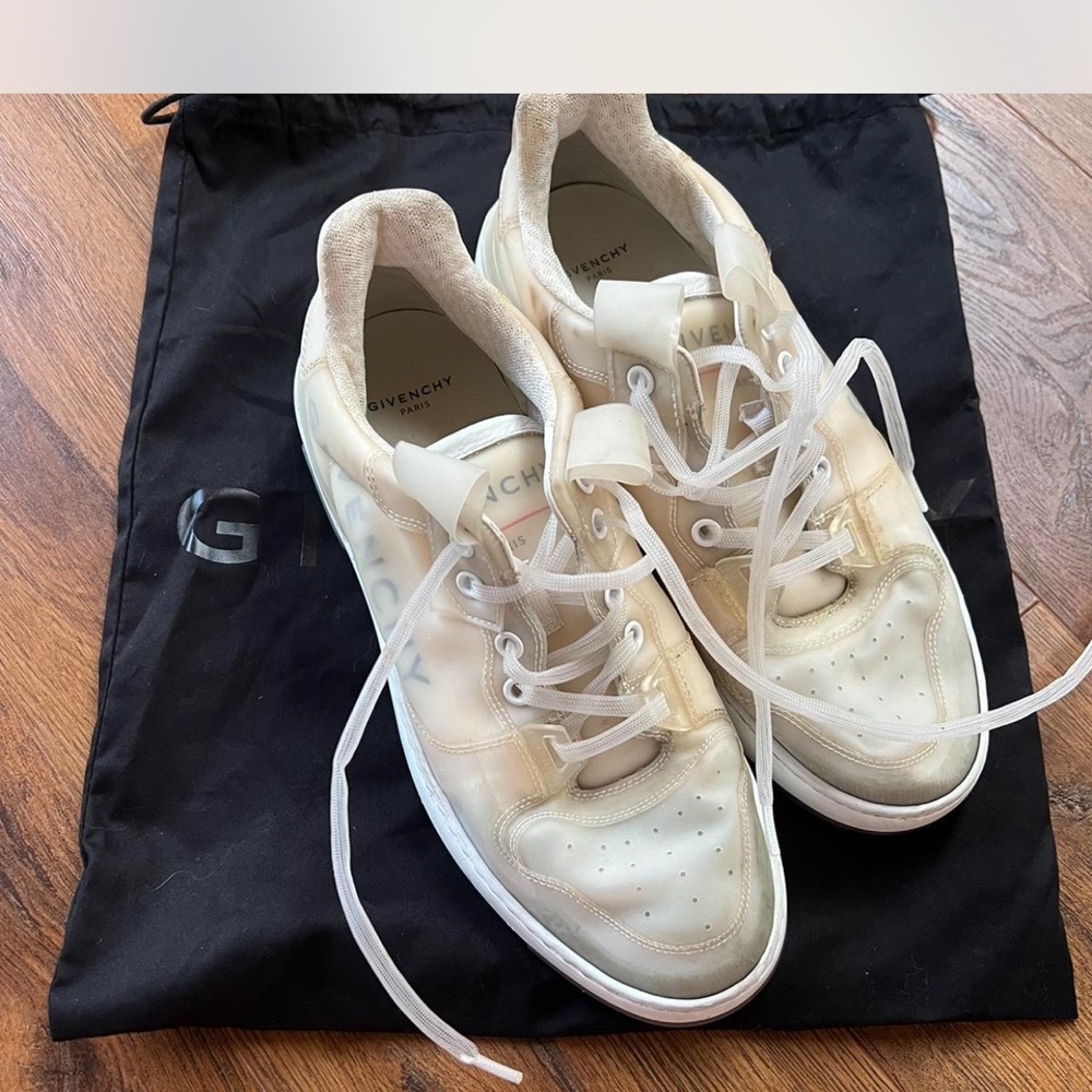 Givenchy Wing Low Transparent Sneakers Trainers